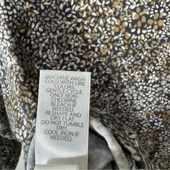 J. Jill Wearever Collection Brown and Black Patterned Tunic Top - Picture 12 of 12